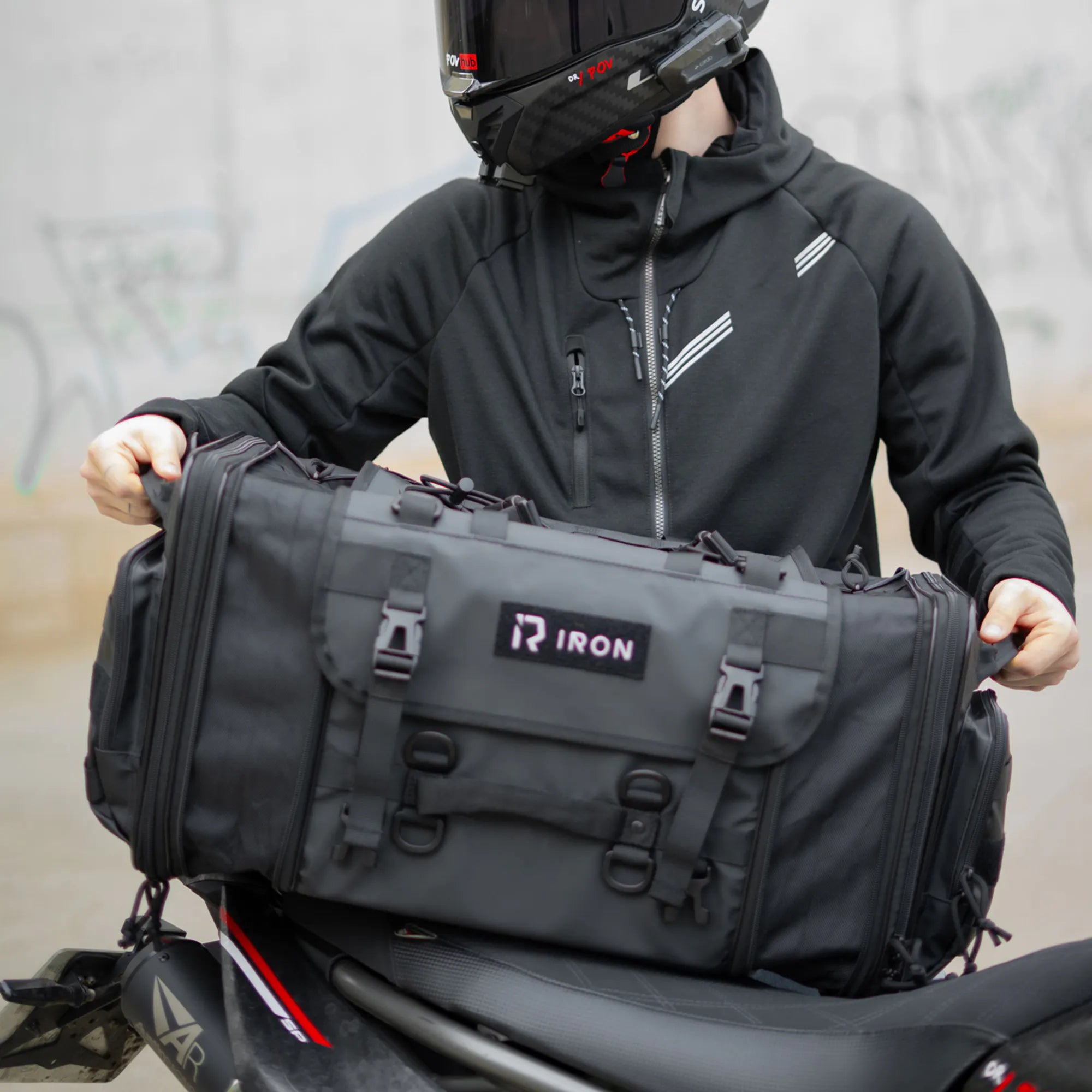 RIDEIRON 容量拡張機能付き ツーリングバッグ | MB8001