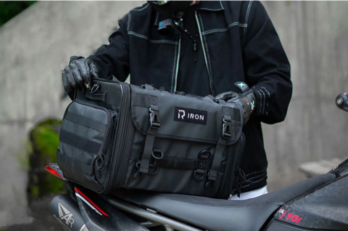 RIDEIRON 容量拡張機能付き ツーリングバッグ | MB8001
